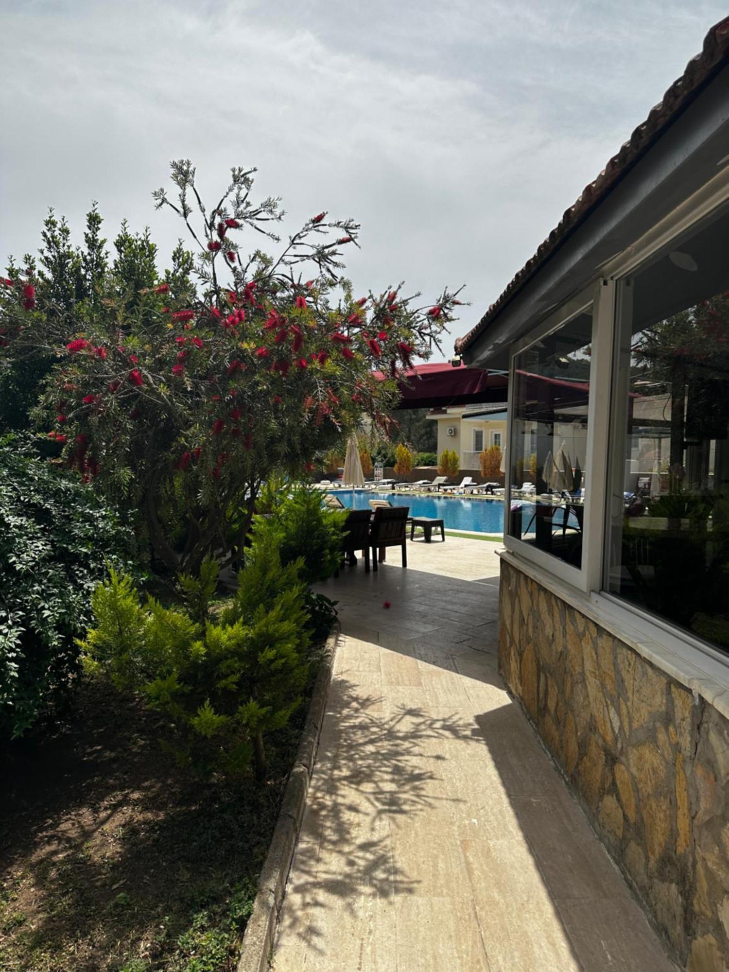 Carmina Hotel Ovacık Exteriér fotografie