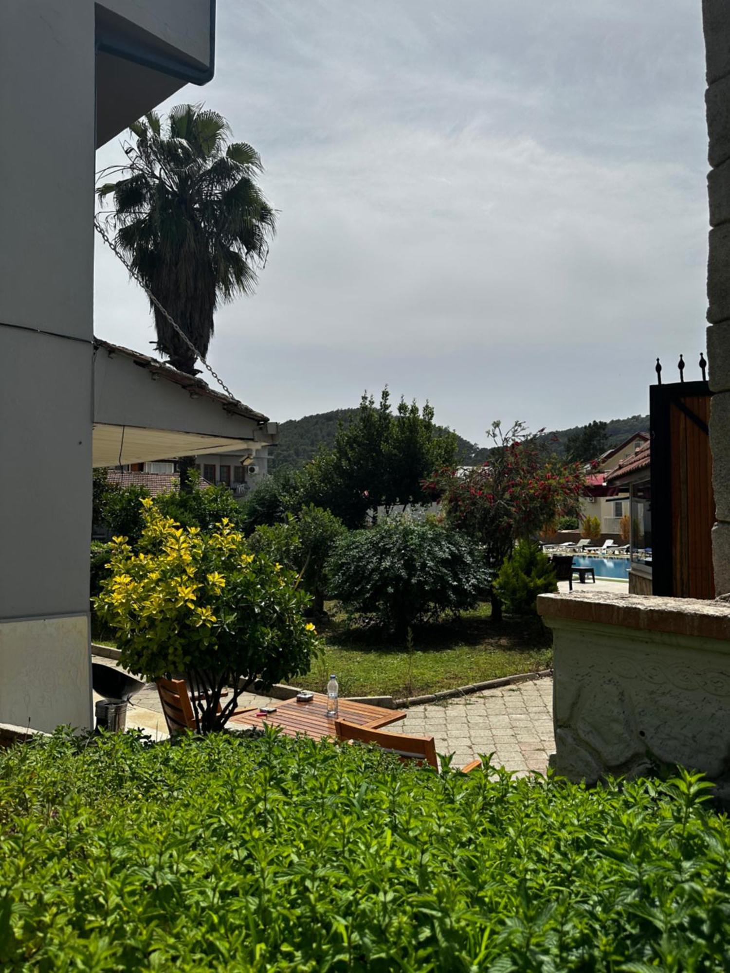 Carmina Hotel Ovacık Exteriér fotografie