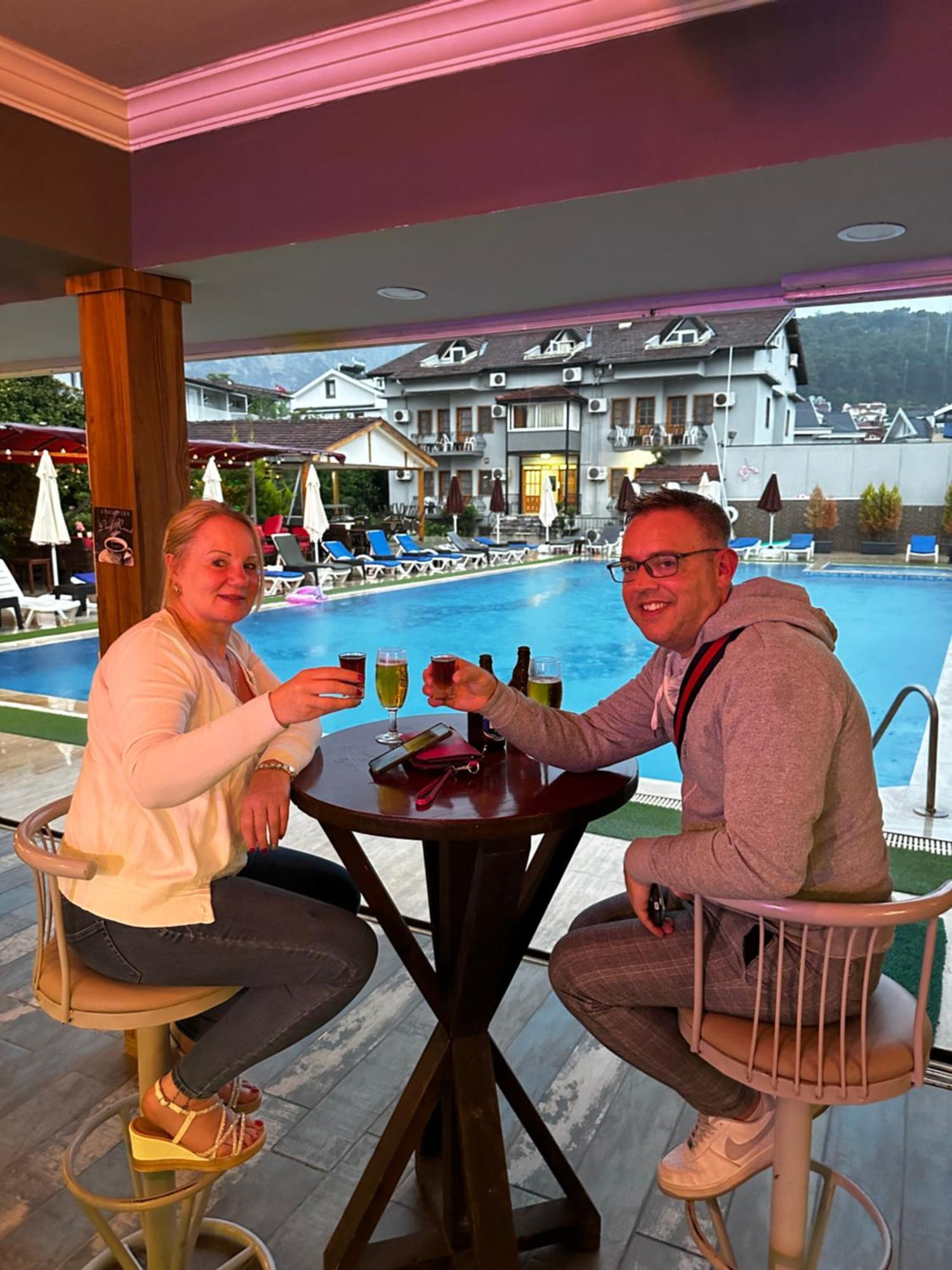 Carmina Hotel Ovacık Exteriér fotografie